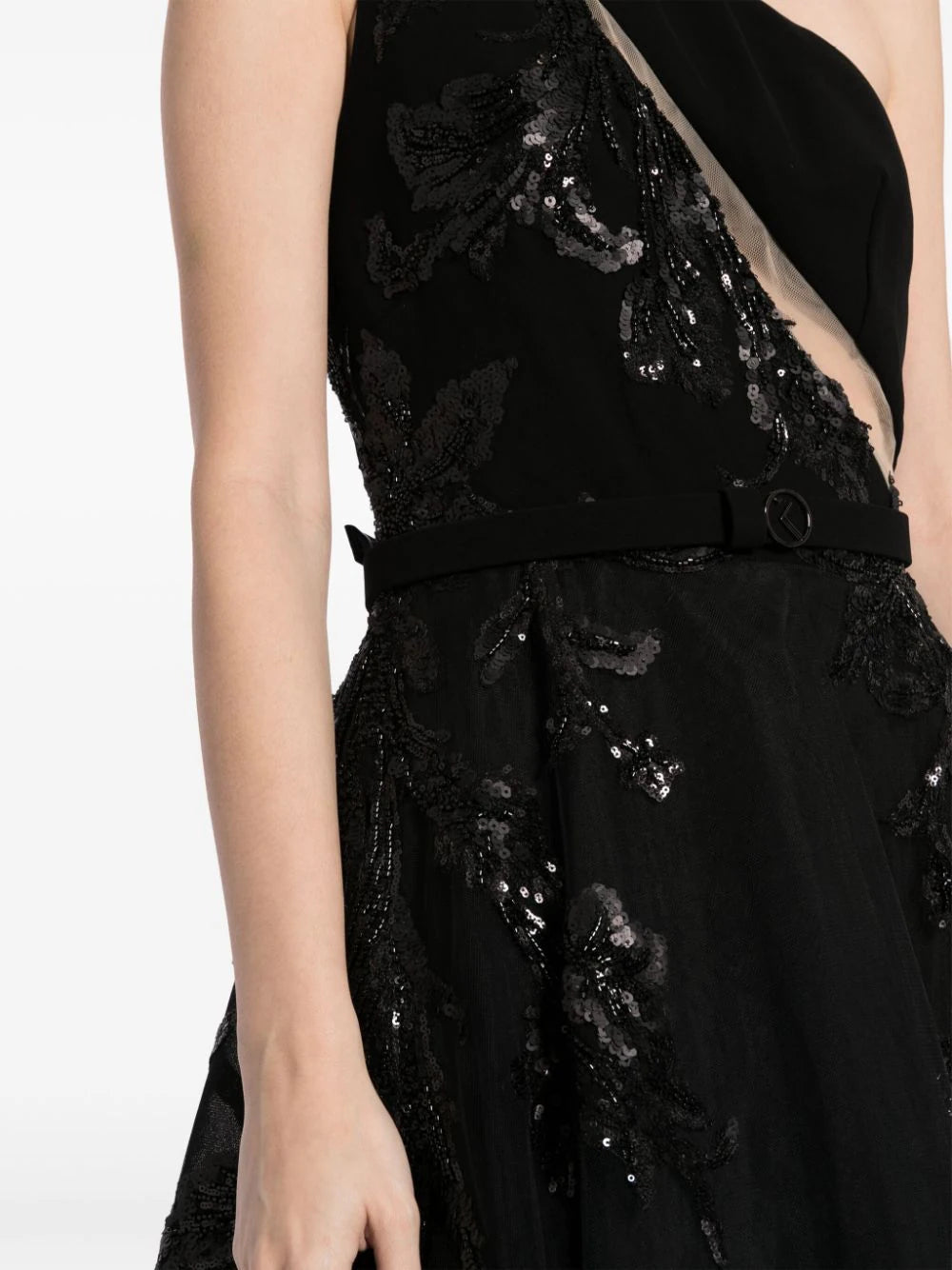 美品【SUKU 】DRESSING GOWN ブラック S Ｍ ISABELLA CRYSTAL LACE V NECKLINE DRESS | CULT MIA | 21Six