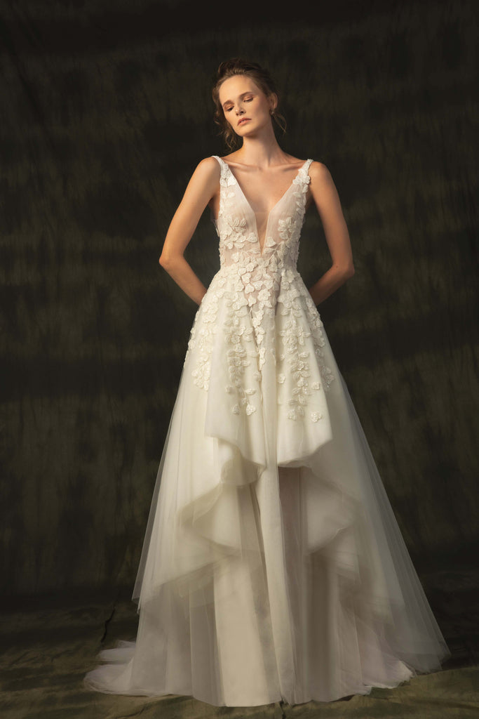 Tulle beaded dress with V neckline Saiid Kobeisy Online Tulle beaded dress with V neckline Saiid Kobeisy Online