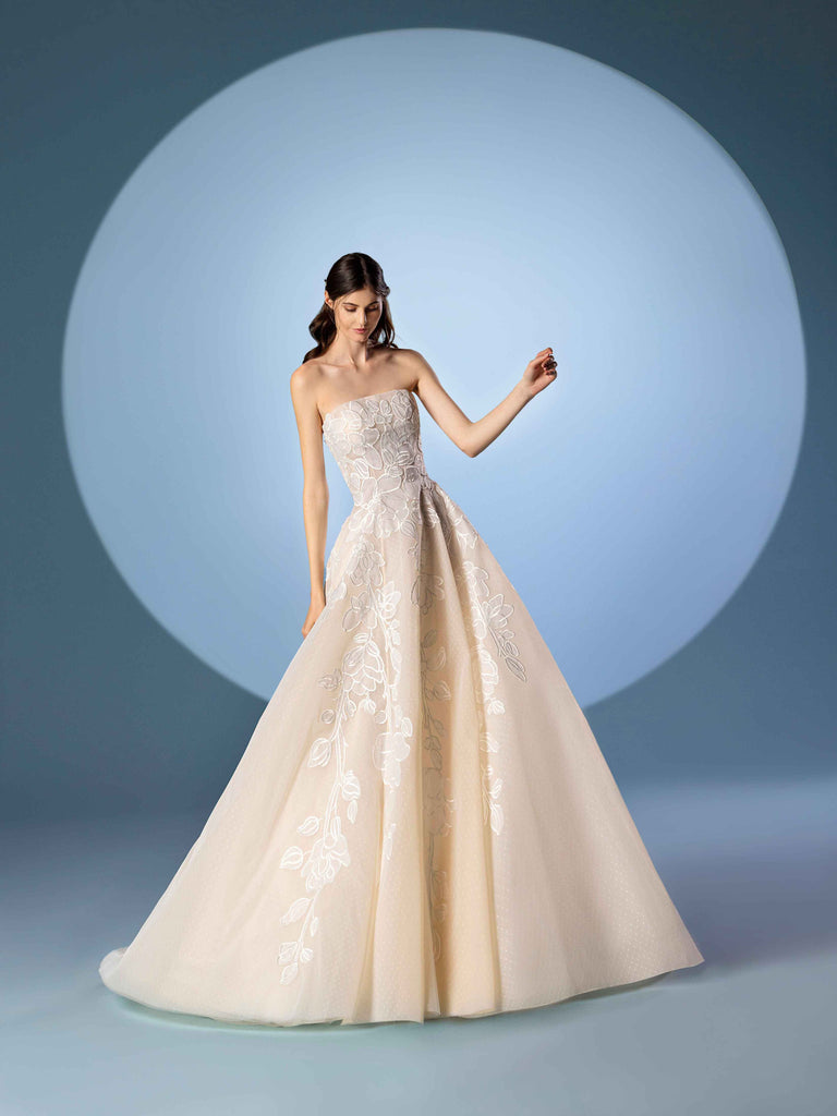 Strapless embroidered dress with overskirt Saiid Kobeisy Online Strapless embroidered dress with overskirt Saiid Kobeisy Online