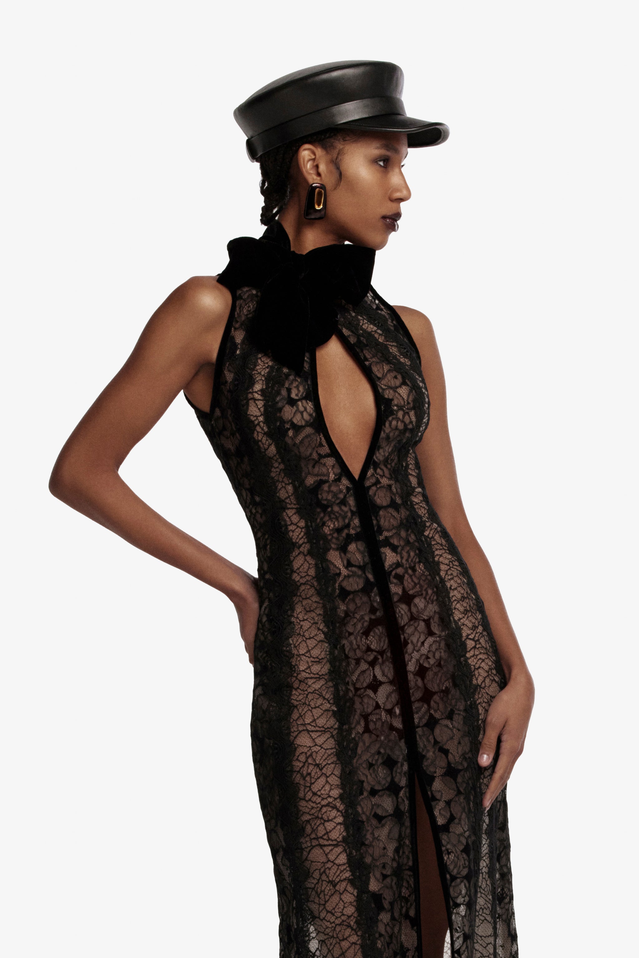ブラック片肩フリルロングドレス　SAIID KOBEISY サイードコベイシー Lace dress – Saiid Kobeisy Online